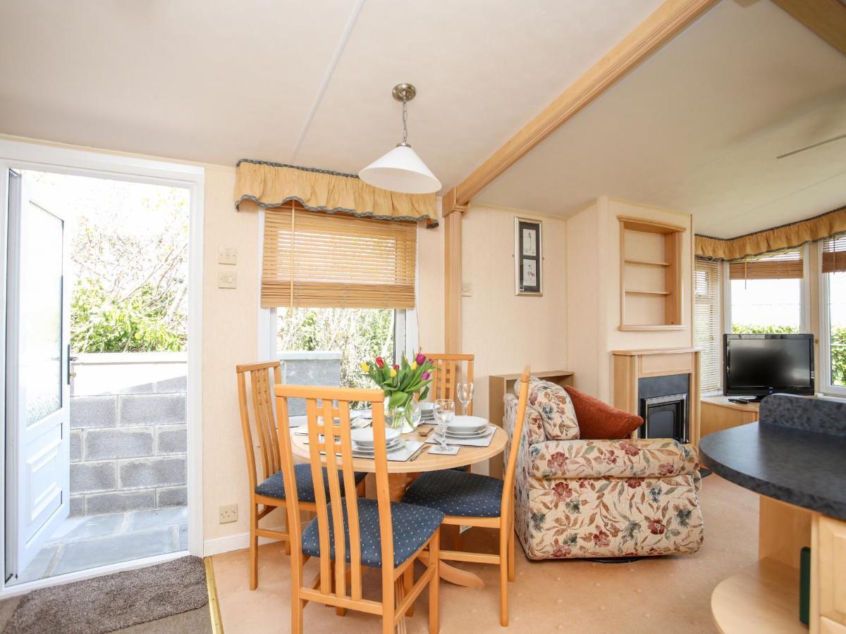 Bryn Hyfryd Caravan Penrhos-Lligwy Экстерьер фото